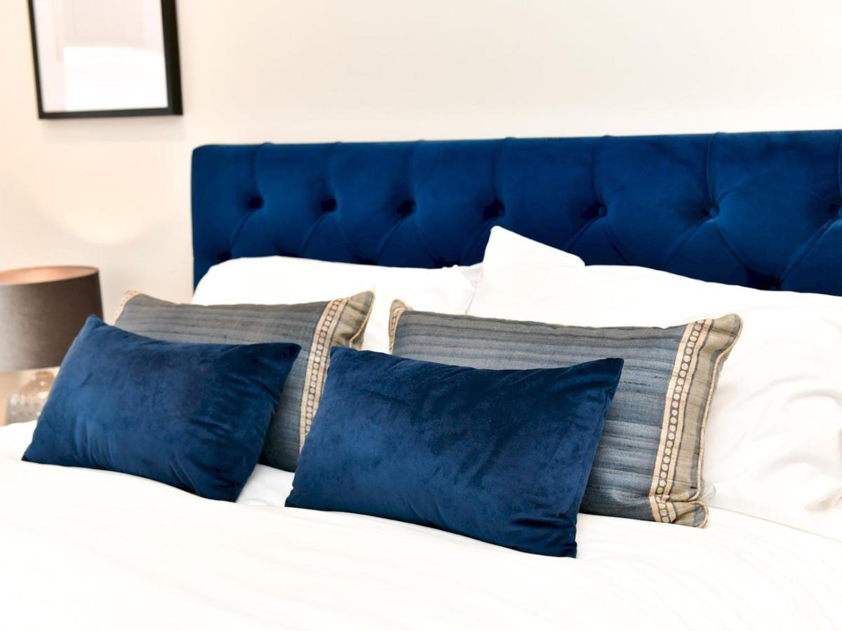 Pass The Keys Beautiful 2 Bed Apartment With Parking In The Bay Cardiff Bagian luar foto